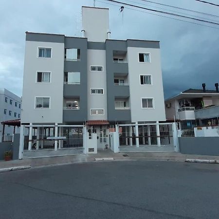 Apartamento Completo Com Garagem E Churrasqueira. Palhoca Exterior photo